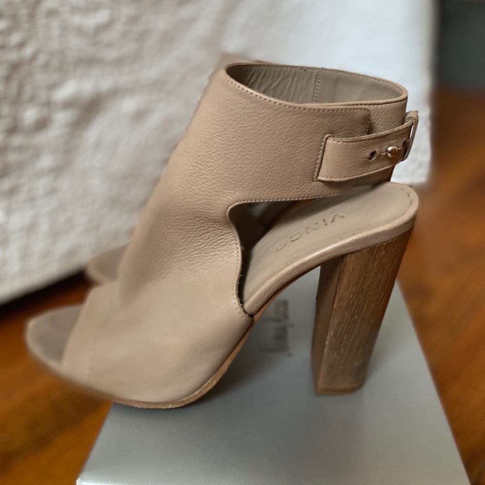 VINCE block heel sandals, Size: 6.5, Beige